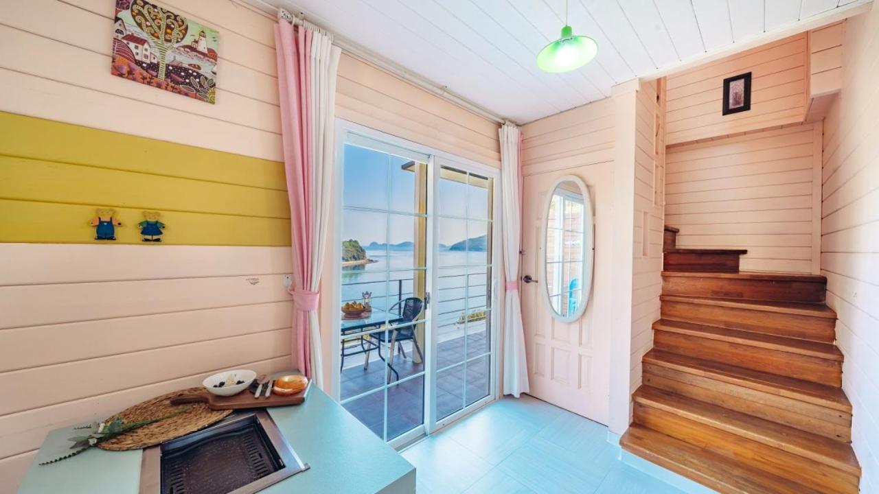 Arasol Pension Kodže Exteriér fotografie
